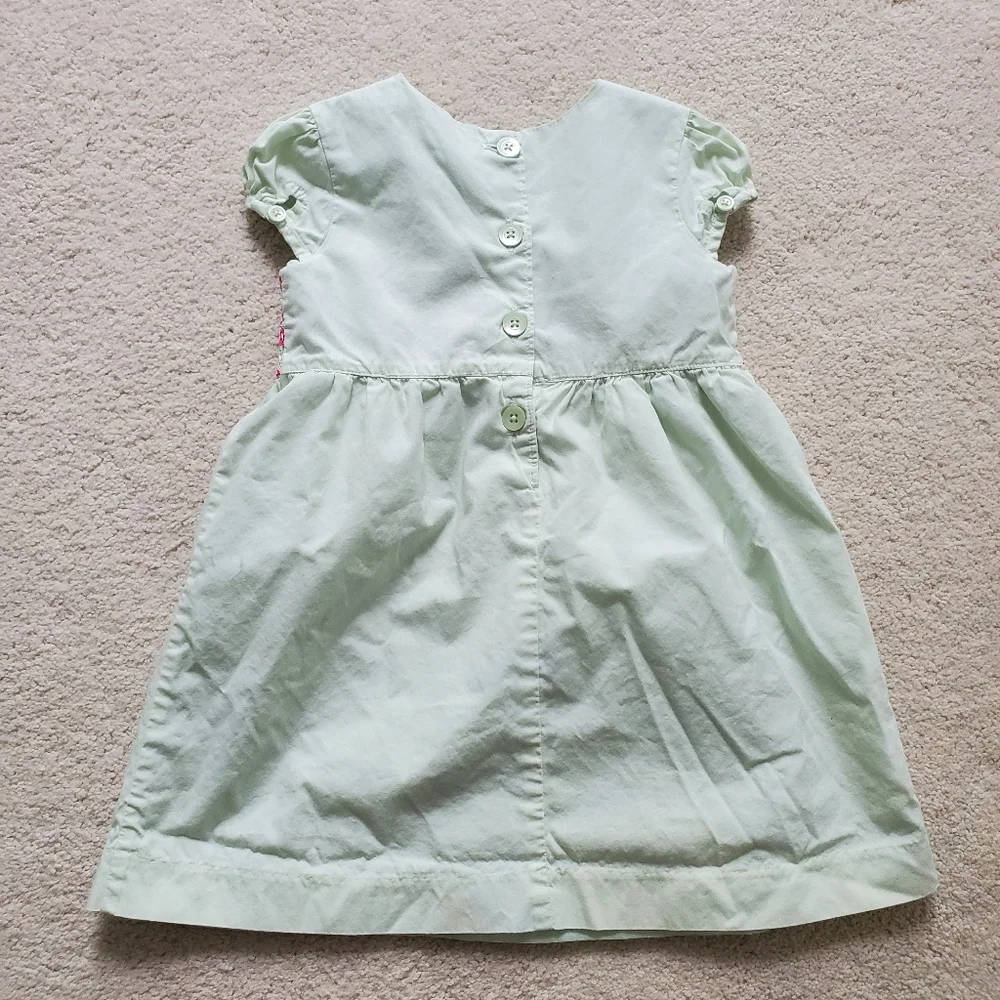 Old Navy Girls' Light Green and Pink Smocked/Embroidered Dress sz2T